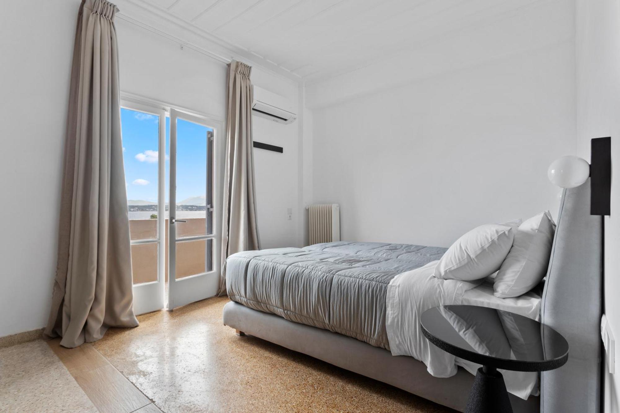 Hotel Roumani Spetses Town Bagian luar foto