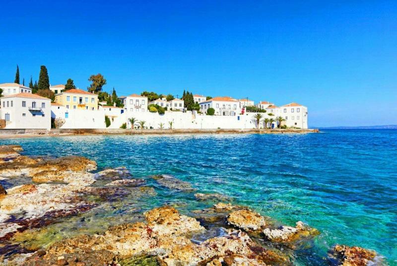 Hotel Roumani Spetses Town Bagian luar foto