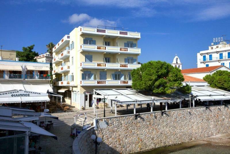 Hotel Roumani Spetses Town Bagian luar foto